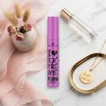 ریمل اسنس با برس بزرگ و حرفه‌ای