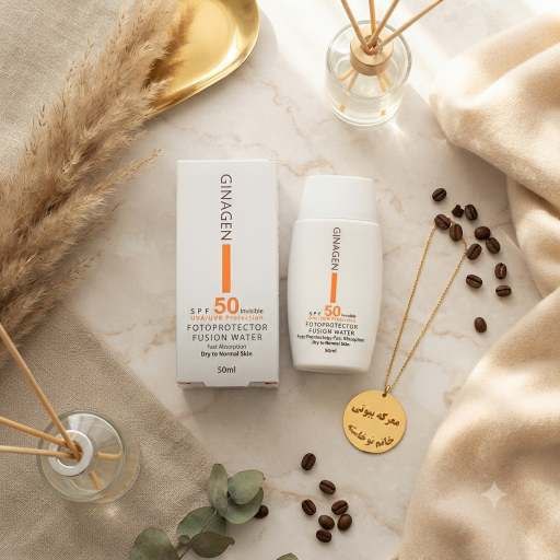 ضد آفتاب ژینا ژن حفاظت فوق‌العاده بالا با SPF 50 در برابر اشعه‌های UVA و UVB.