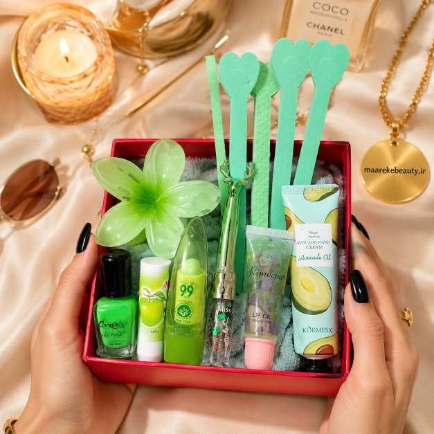 پک هدیه آرایشی دخترانه شامل چند محصول زیبایی کاربردی در یک پک.مناسب هدیه دادن